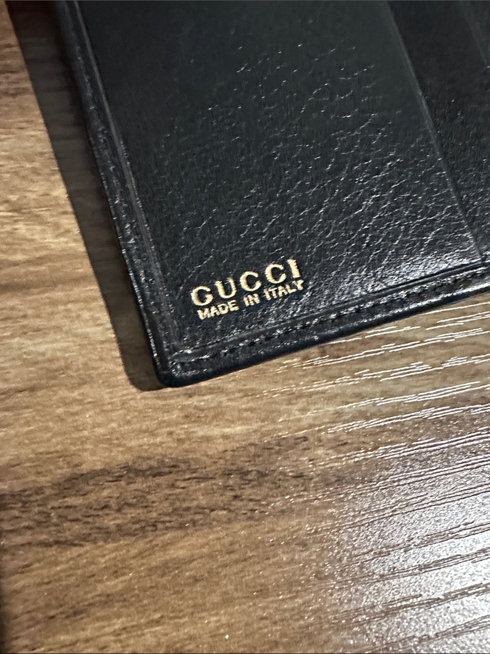 Gucci Black Leather Compact Wallet with Gold Horsebit Detail - Picture 3 of 7